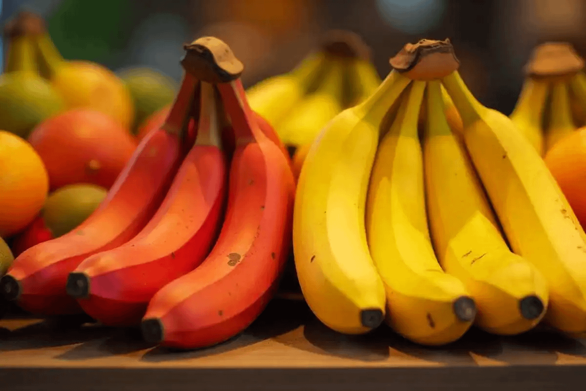 Banana Nutrition Facts: 7 best Protein Benefits of Raw, Chips & Smoothies